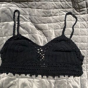 Urban outfitters knit bra or under shirt bandeau